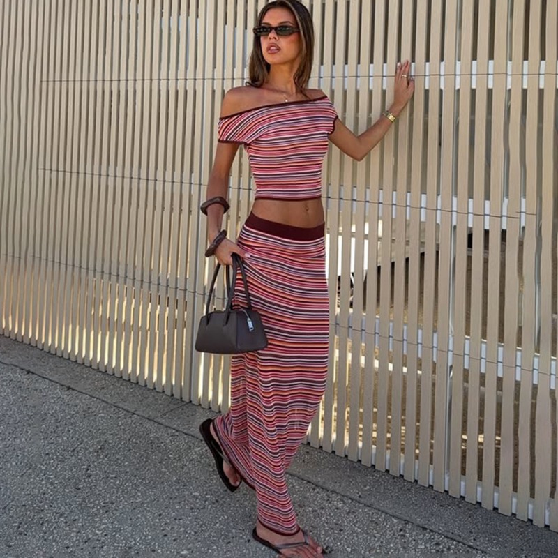 Vintage Fashion Ai - Tuularose Women's Knit Skirt 2-piece Set