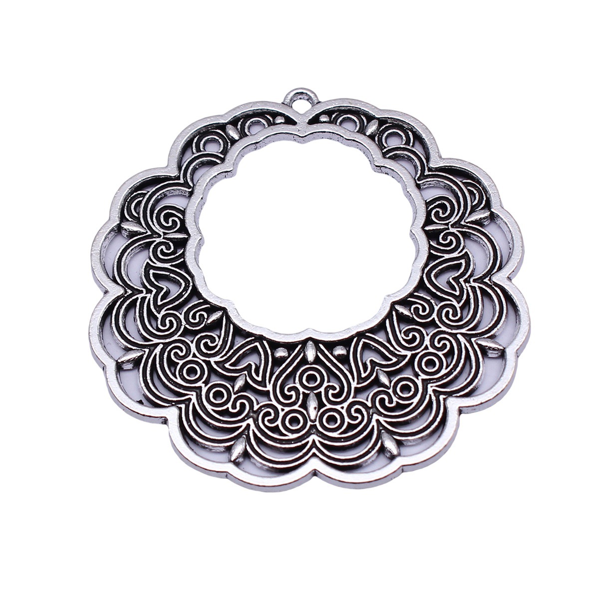 Boho Ethnic Mandala Pendant Fl - огляд і ціна Vintage Fashion Guild