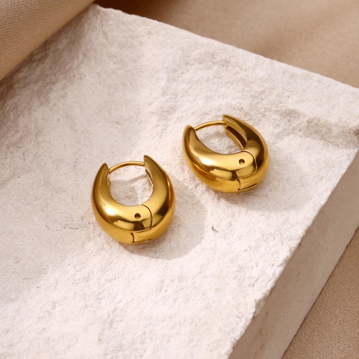 Vintage Small Oval Hoop Earrin - огляд і ціна Vintage Fashion Ideas