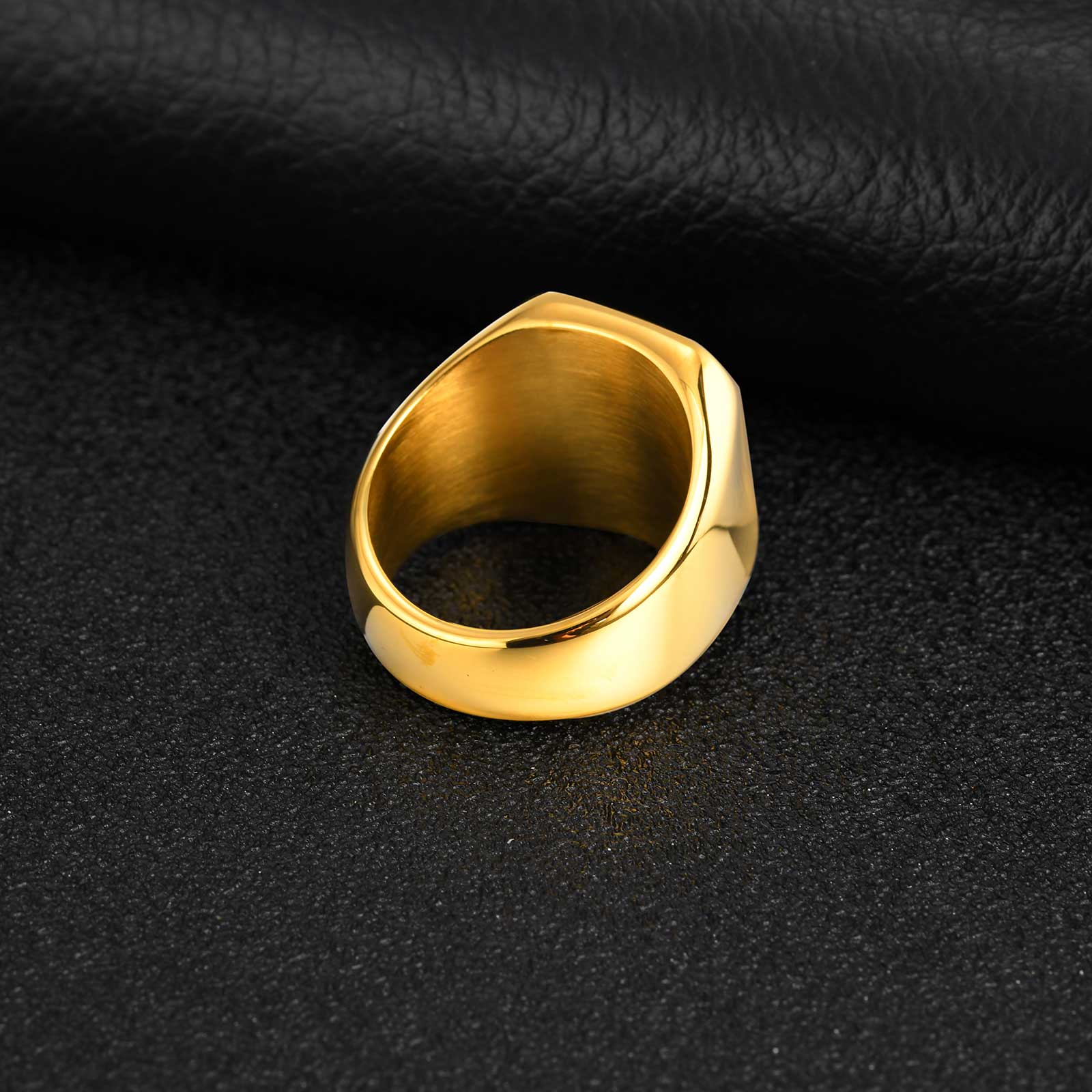 Custom Flying Hawk Eagle Ring  - огляд і ціна Vintage Fashion Guild