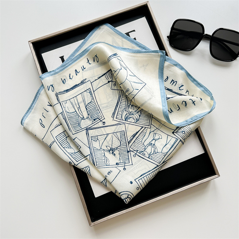 Vintage Sketch Print Satin Sma - огляд і ціна Vintage Fashion Art