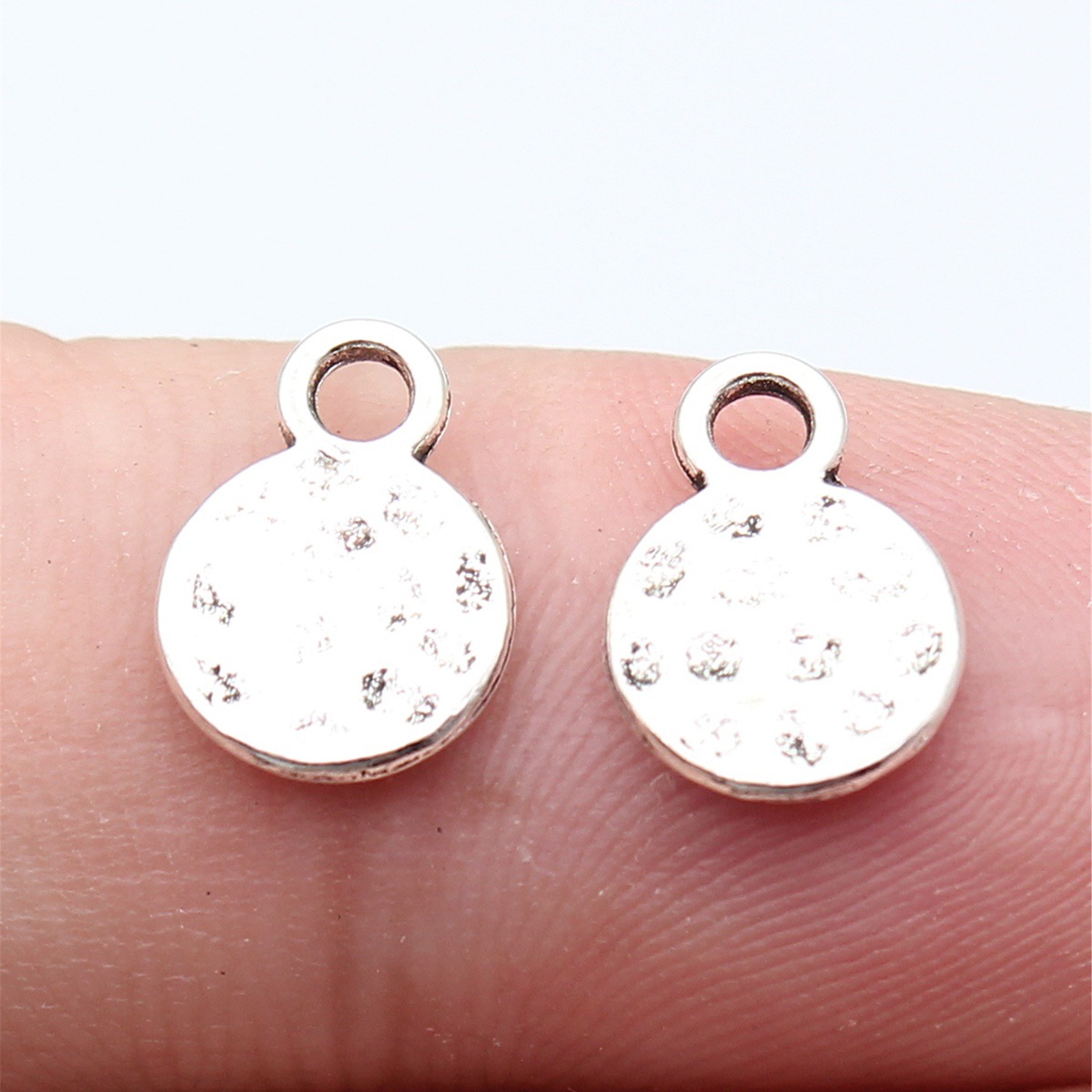 WYSIWYG 40pcs 11x8mm 3 Colors  - огляд і ціна Vintage Urban Fashion